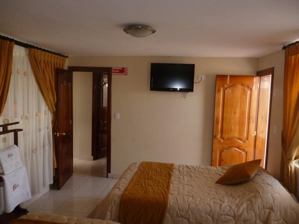 Hostal Fevilamir إيبارا المظهر الخارجي الصورة