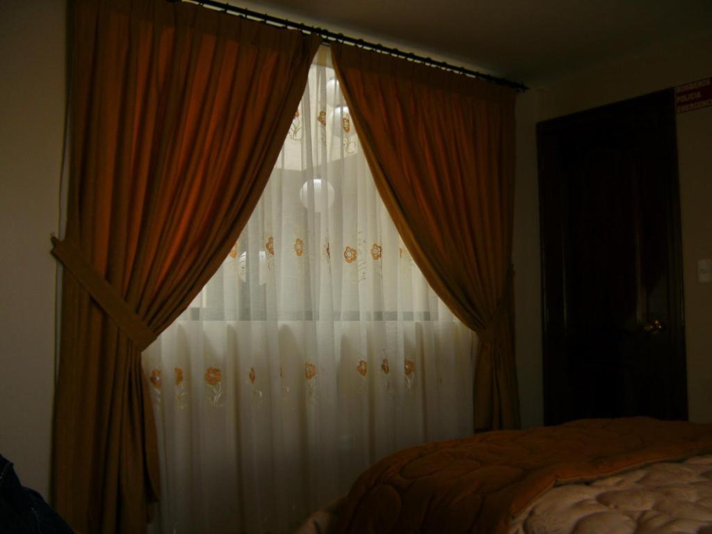 Hostal Fevilamir إيبارا المظهر الخارجي الصورة