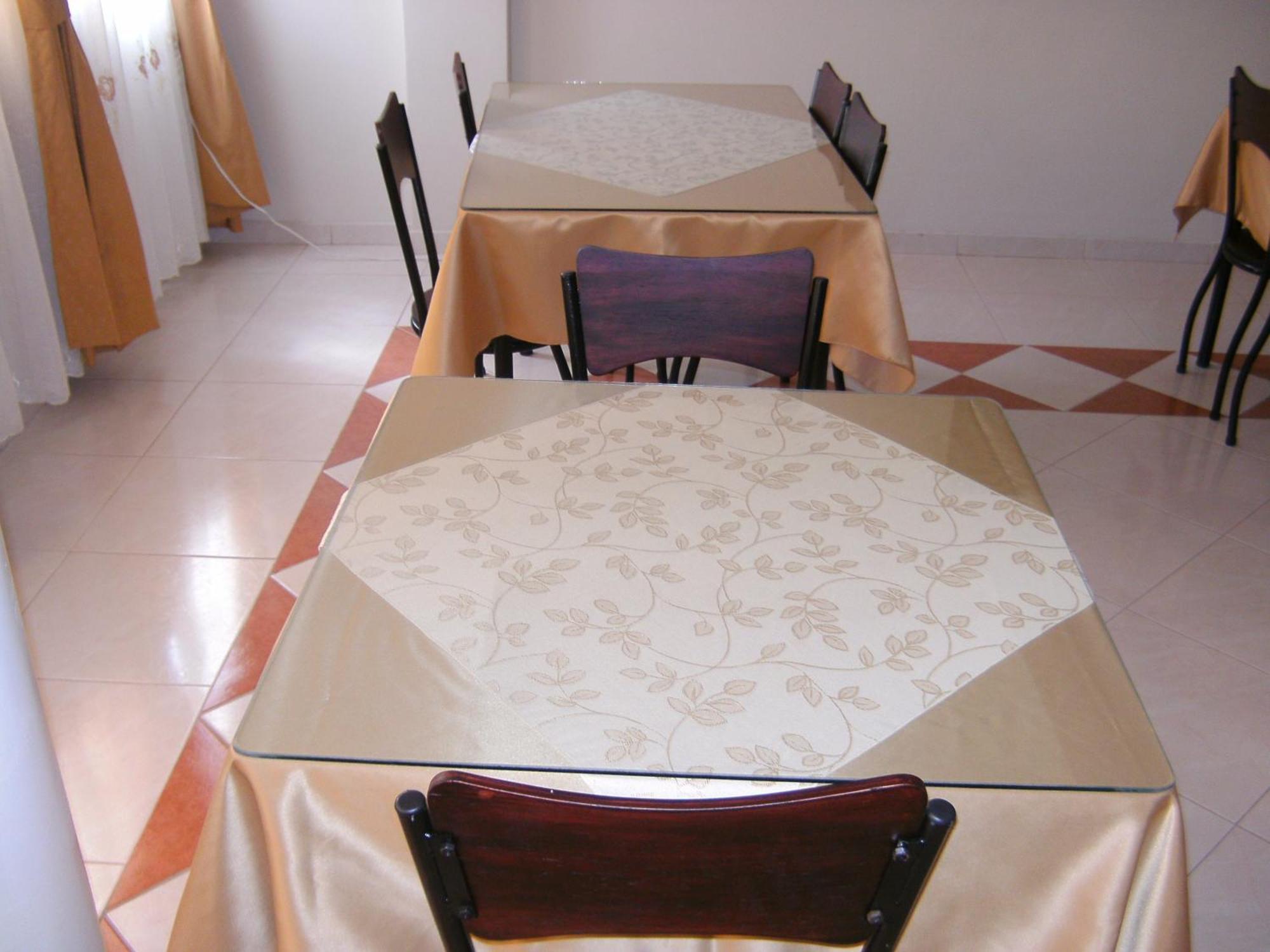 Hostal Fevilamir إيبارا المظهر الخارجي الصورة